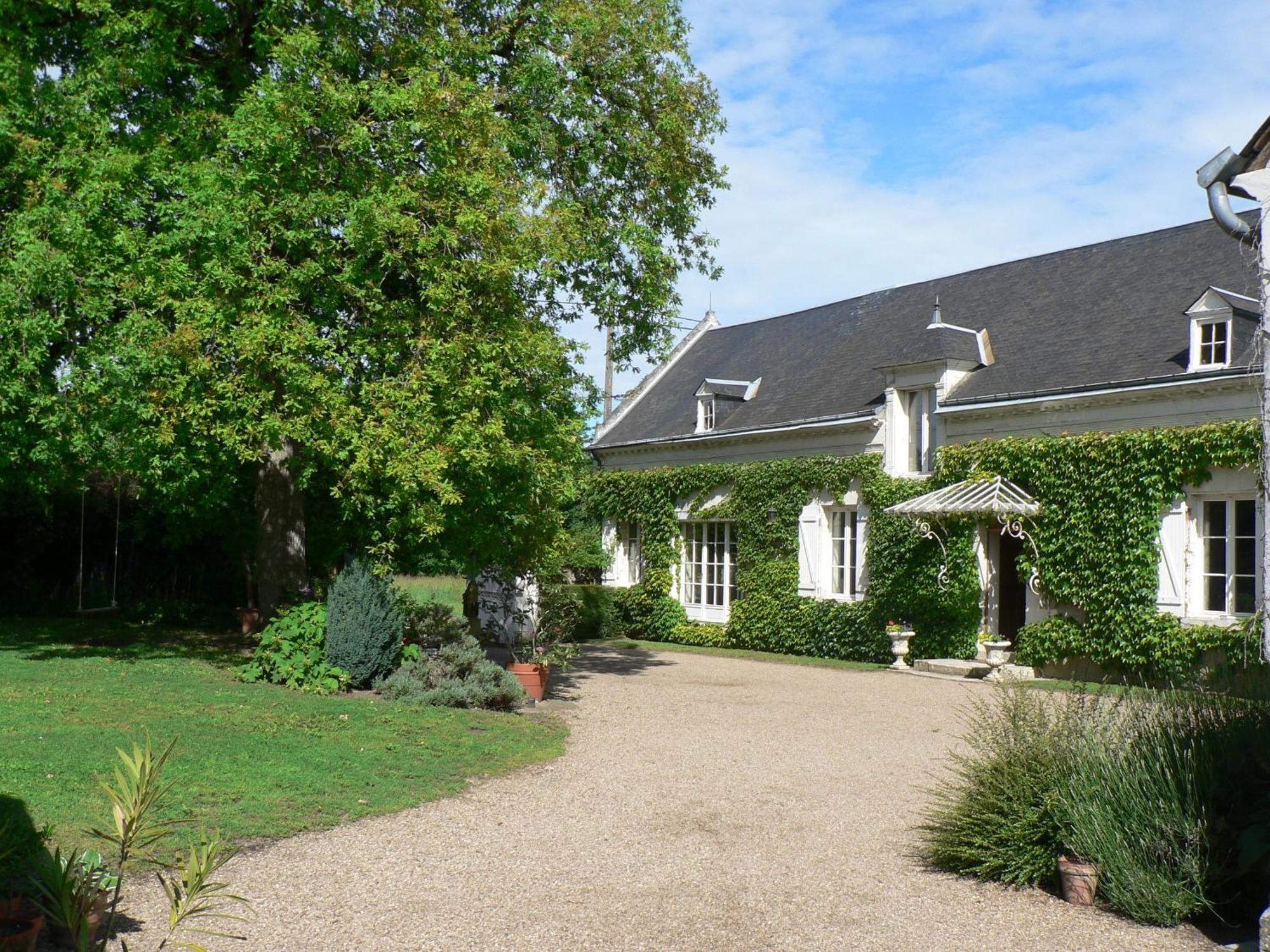 Le Clos De La Chesneraie Saint-Georges-sur-Cher Exterior photo